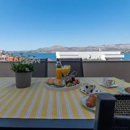 شقة Spacious Luxury With Sea View تروغير