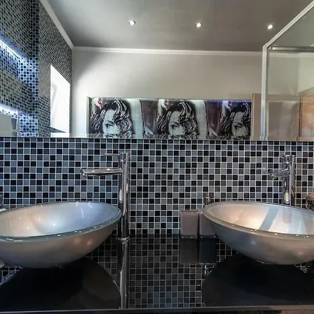 شقة Spacious Luxury With Sea View
