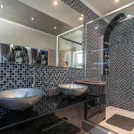 Spacious Luxury With Sea View * تروغير