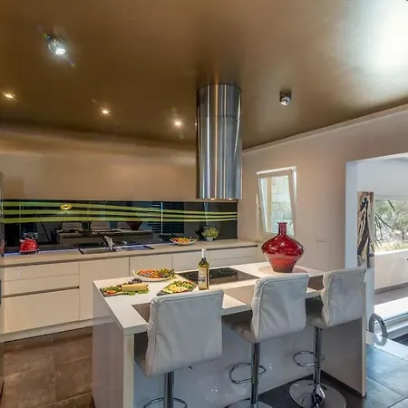 Spacious Luxury With Sea View شقة